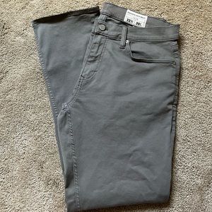 BANANA REPUBLIC Slim Traveler Pant 32x30